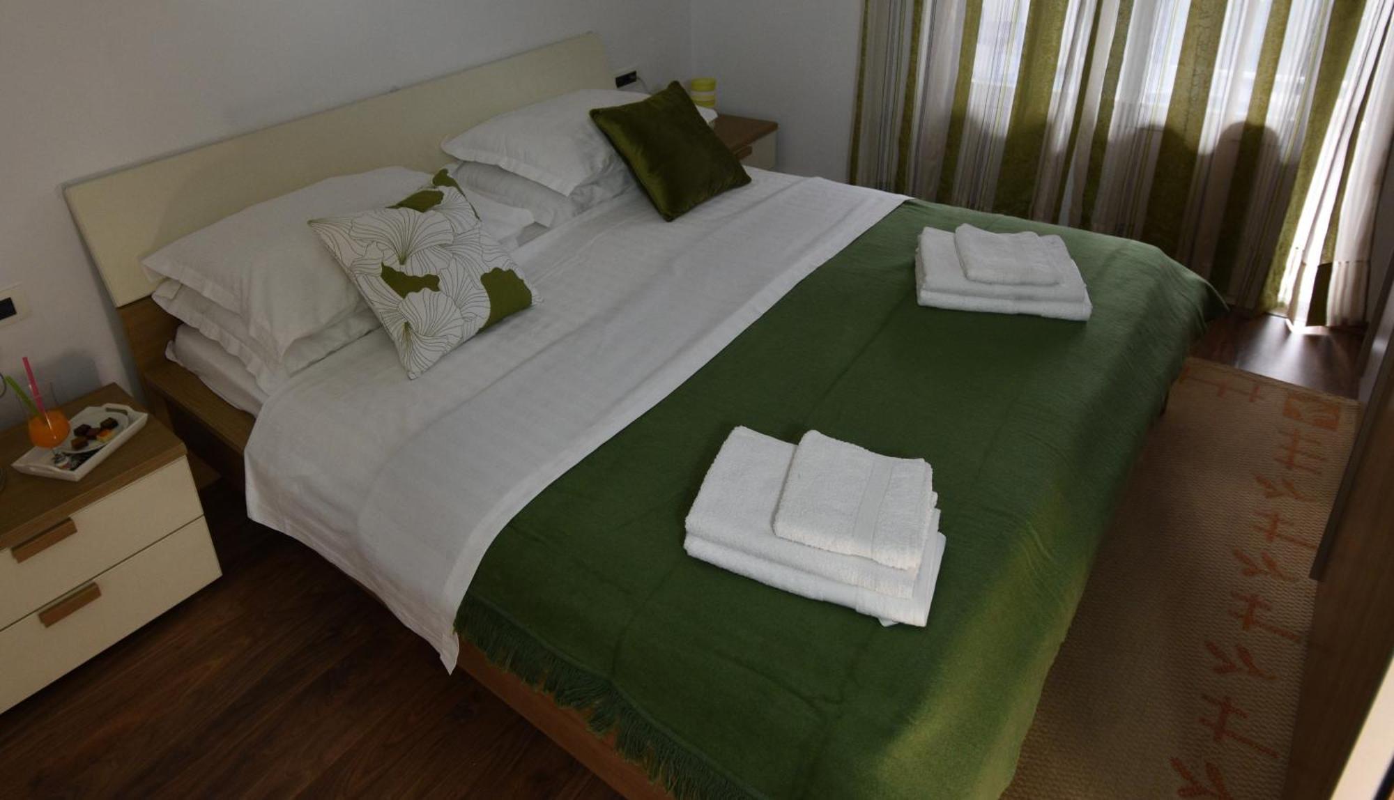 Apartment Andrea Orebić Екстериор снимка