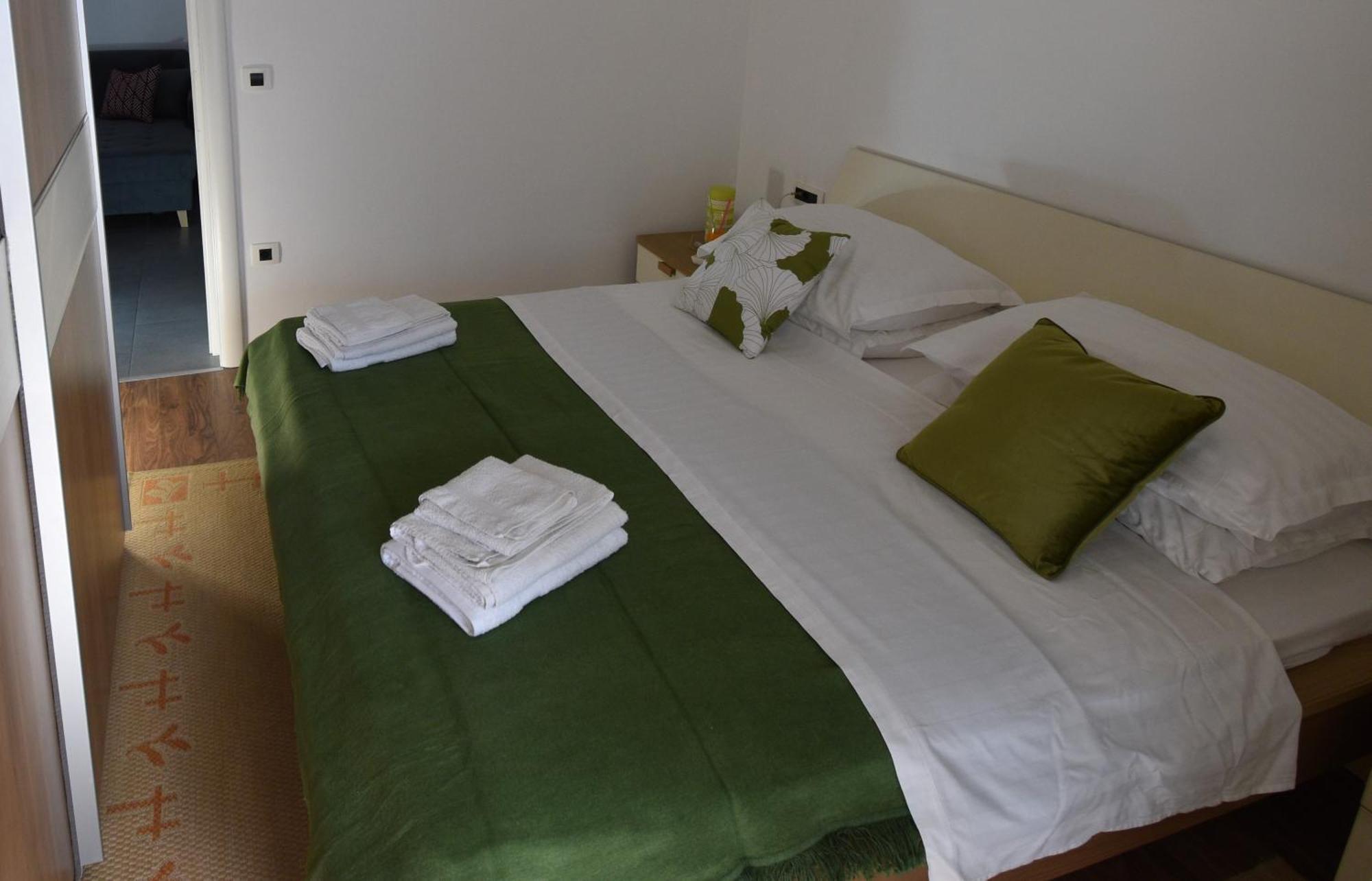 Apartment Andrea Orebić Екстериор снимка