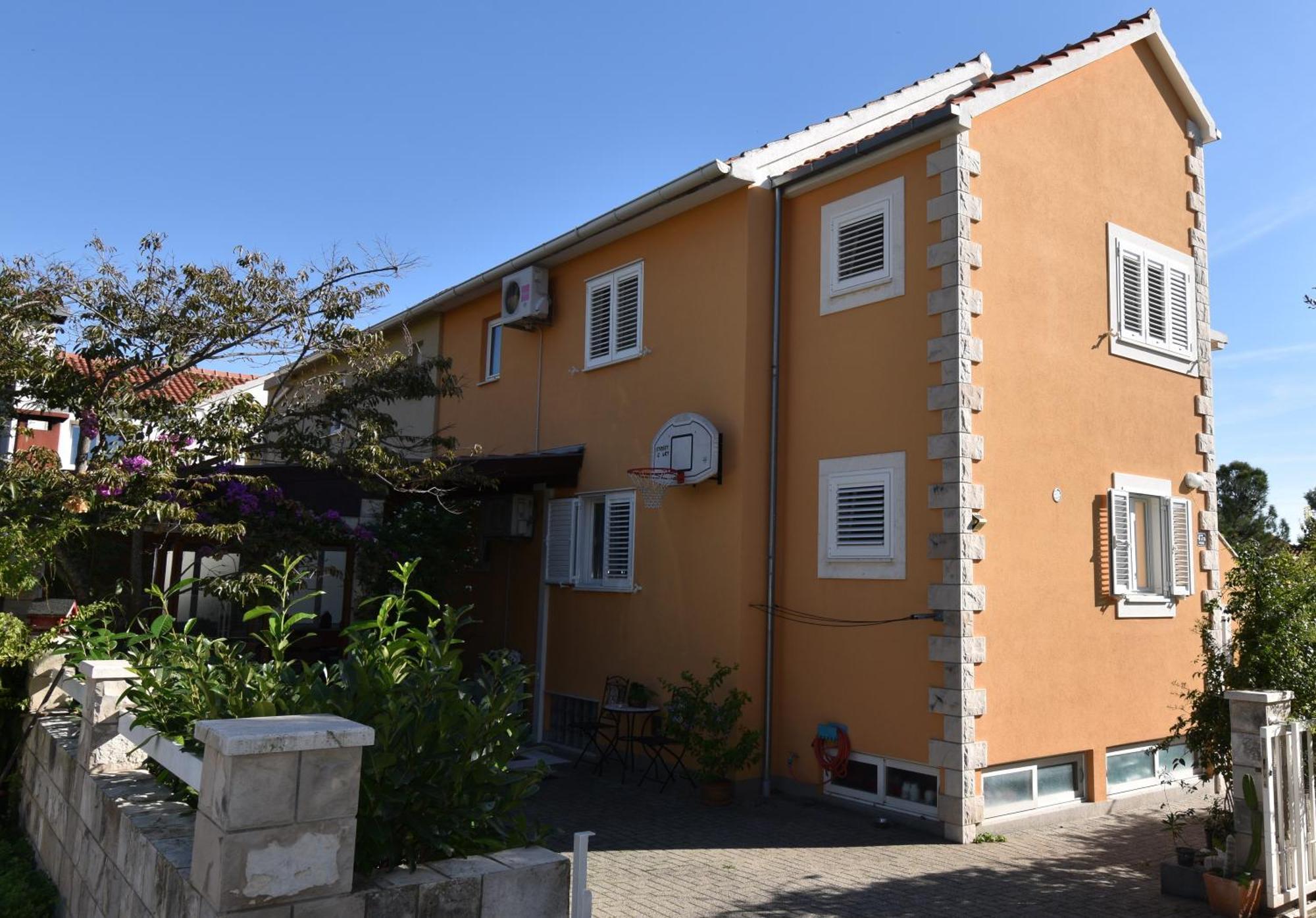 Apartment Andrea Orebić Екстериор снимка
